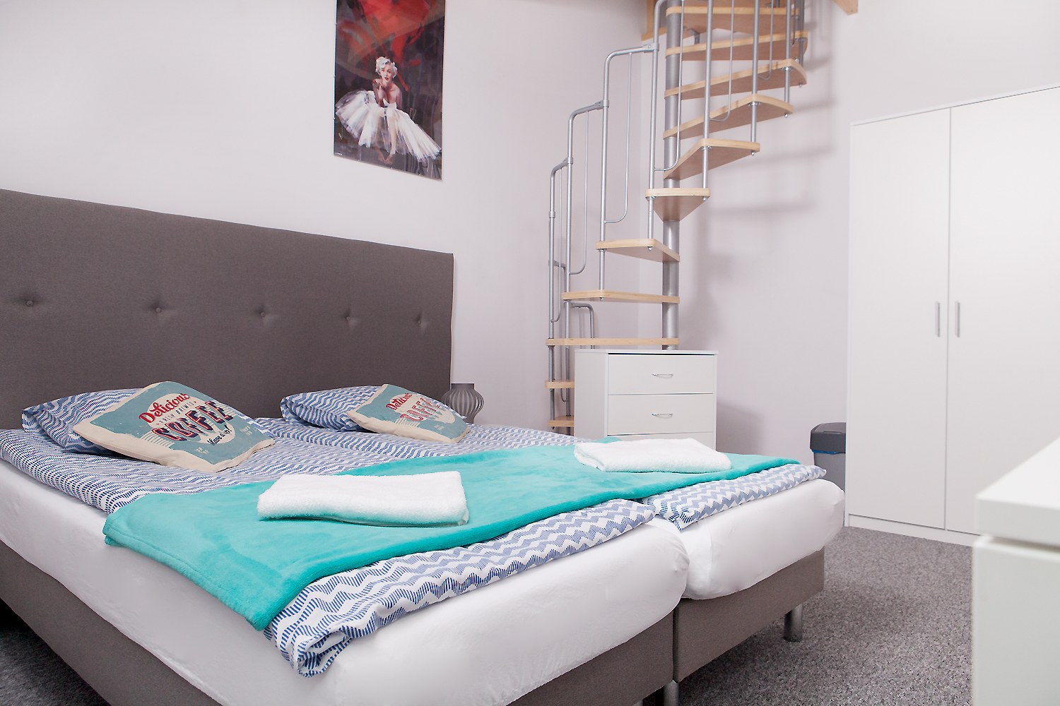 łóżko 2 os. schody